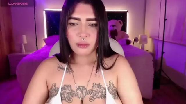 Image 2 of paola_dash Stream on Chaturbate on 14 months ago