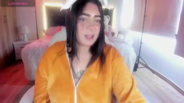 Image 11 of paola_dash Stream on Chaturbate on 14 months ago