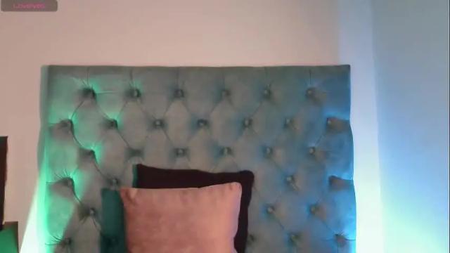 Image 8 of paola_lyon Stream on Chaturbate on 25 days ago