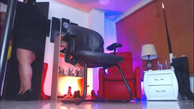 Image 11 of paola_xxt Stream on Chaturbate on 1 month ago