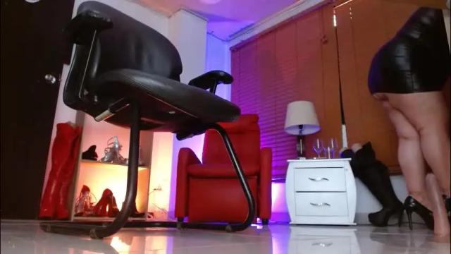 Image 7 of paola_xxt Stream on Chaturbate on 25 days ago