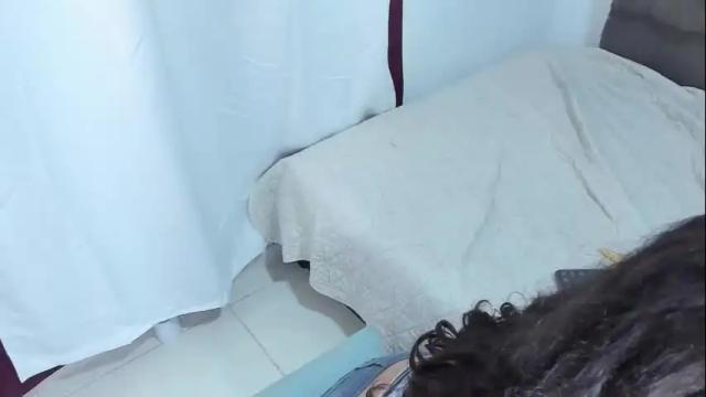 Image 3 of paolaanddaniel Stream on Chaturbate on 1 month ago