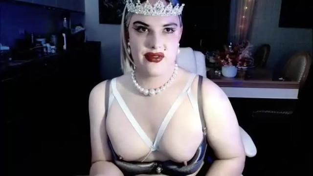 Image 12 of paoladoll Stream on Chaturbate on 2 days ago
