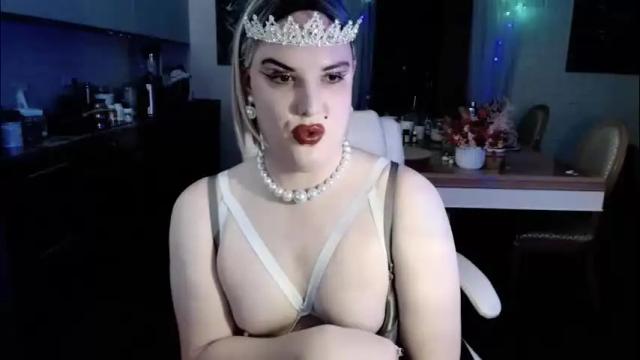 Image 8 of paoladoll Stream on Chaturbate on 2 days ago