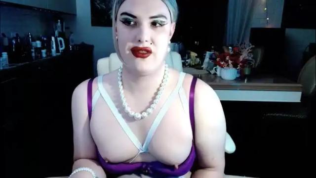 Image 2 of paoladoll Stream on Chaturbate on 12 days ago
