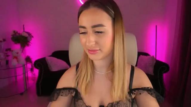 Image 8 of paolamola Stream on Chaturbate on 12 months ago