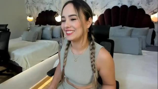 Image 2 of paolarey_ Stream on Chaturbate on 2 months ago