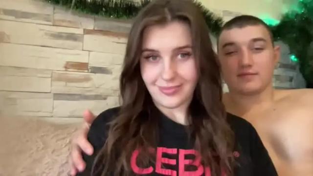 Image 2 of paradise_couple2 Stream on Chaturbate on 15 months ago