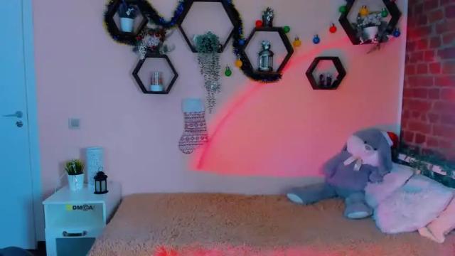 Image 11 of paradise_world Stream on Chaturbate on 17 months ago