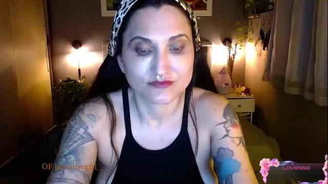 Image 11 of paradisegirl_ Stream on Chaturbate on 1 month ago