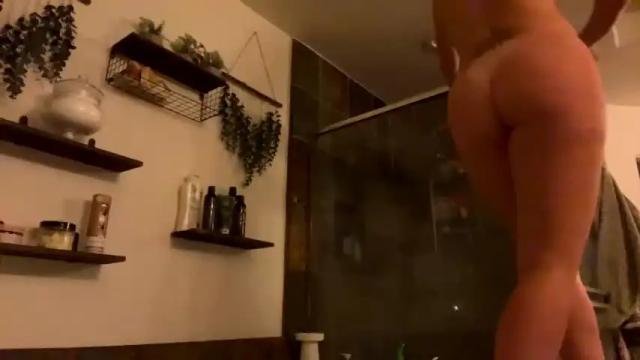 Image 7 of paradisevixen Stream on Chaturbate on 16 months ago