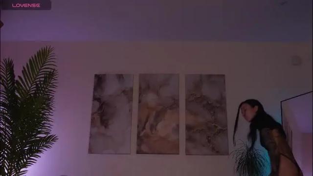 Image 2 of parasite_eve1 Stream on Chaturbate on 2 months ago