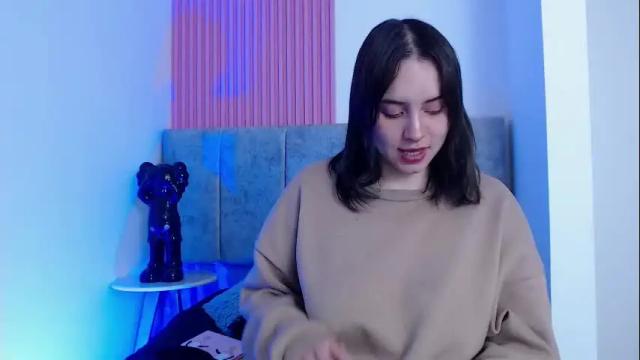 Image 10 of paris_bby_ Stream on Chaturbate on 1 month ago
