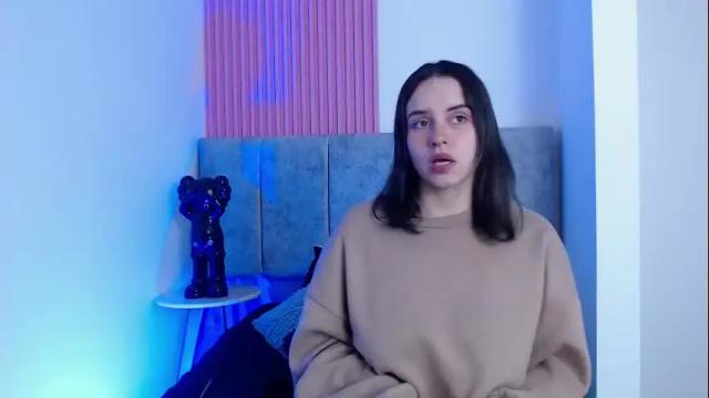 Image 6 of paris_bby_ Stream on Chaturbate on 1 month ago