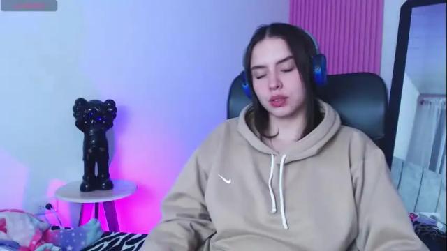Thumbnail 2, paris_bby_'s Stream at Chaturbate, 1 day ago
