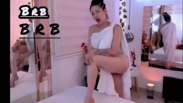 Image 11 of paris_dumont Stream on Chaturbate on 1 month ago