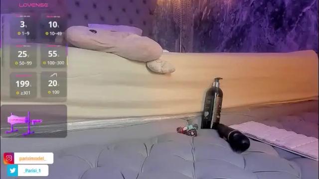 Image 3 of parisi_ Stream on Chaturbate on 29 days ago