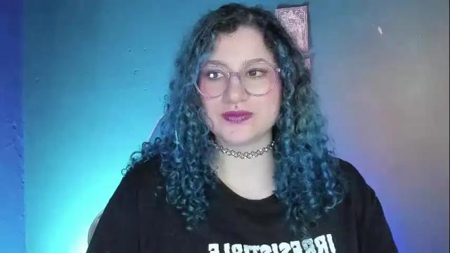 Image 8 of parisse_blues Stream on Chaturbate on 23 days ago