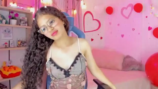 Image 12 of parys_rosse Stream on Chaturbate on 17 months ago
