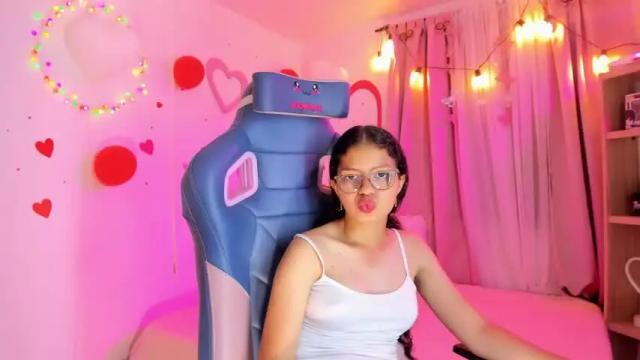 Thumbnail 1, parys_rosse's Stream at Chaturbate, 17 months ago