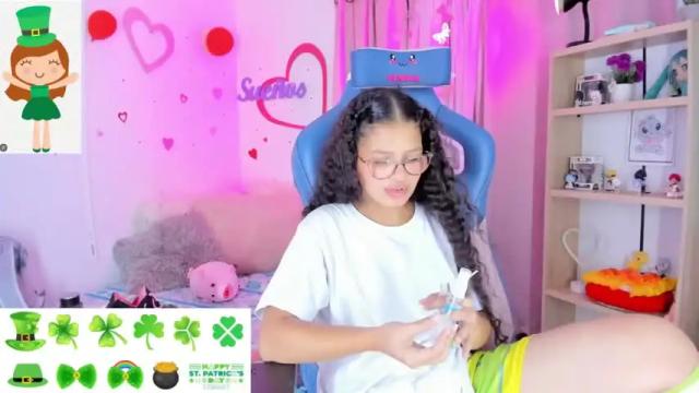 Image 11 of parys_rosse Stream on Chaturbate on 16 months ago