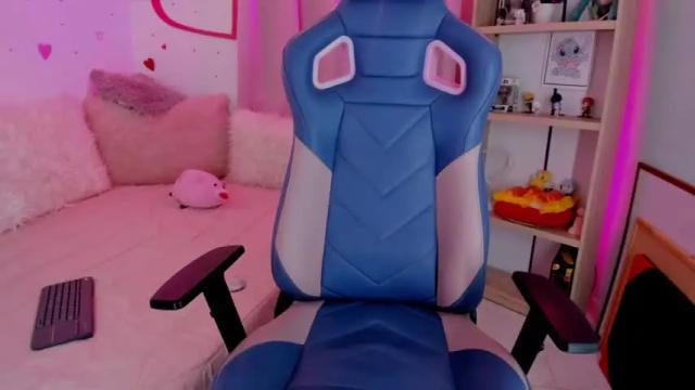 Image 3 of parys_rosse Stream on Chaturbate on 15 months ago