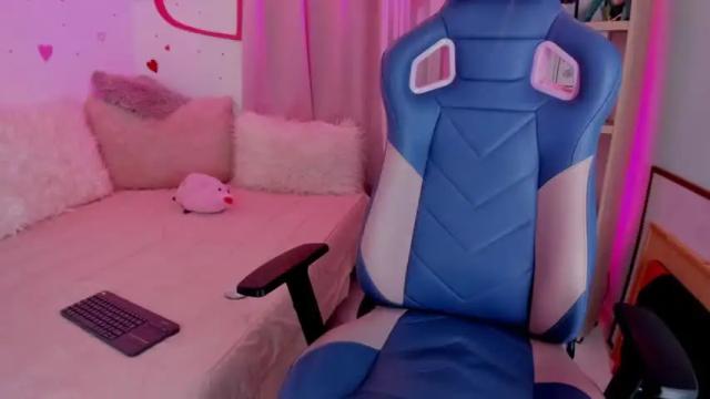 Image 6 of parys_rosse Stream on Chaturbate on 15 months ago