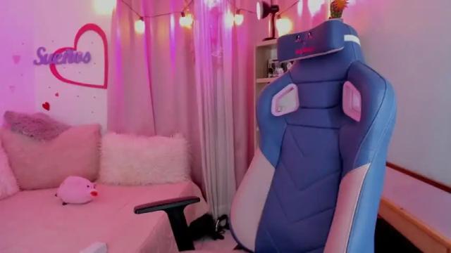Image 11 of parys_rosse Stream on Chaturbate on 15 months ago