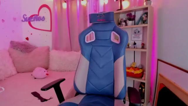 Image 10 of parys_rosse Stream on Chaturbate on 15 months ago