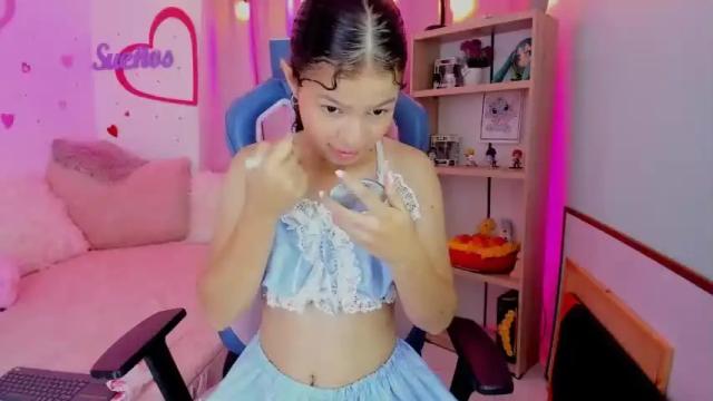 Image 3 of parys_rosse Stream on Chaturbate on 15 months ago