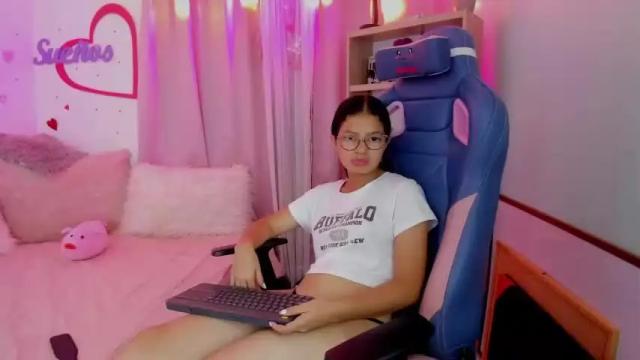 Thumbnail 3, parys_rosse's Stream at Chaturbate, 15 months ago