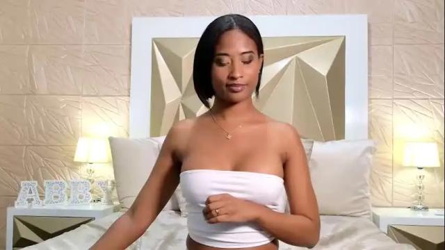 Image 10 of passionmacoll Stream on Chaturbate on 3 months ago