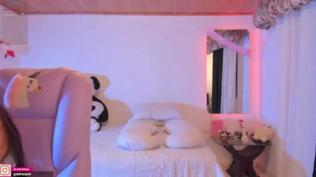 Thumbnail 2, pau_cute's Stream at Chaturbate, 13 months ago
