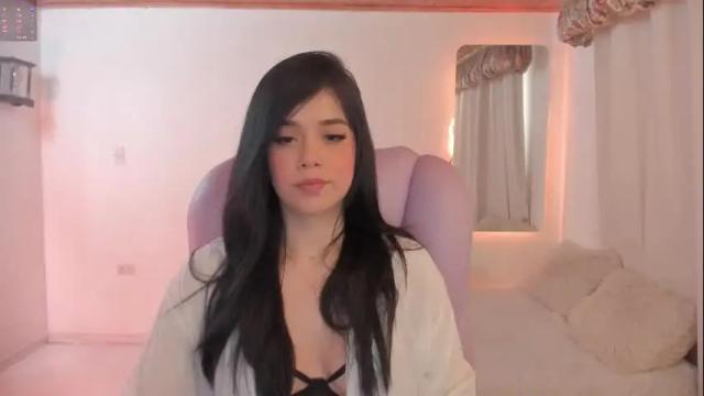 Image 4 of pau_cute Stream on Chaturbate on 1 month ago