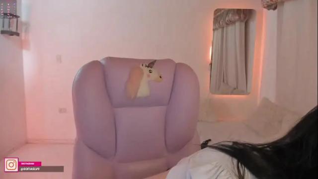 Image 8 of pau_cute Stream on Chaturbate on 1 month ago