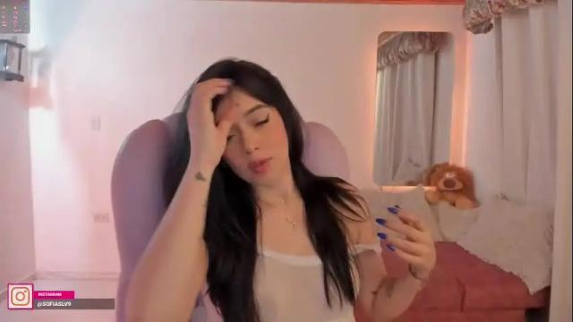 Image 4 of pau_cute Stream on Chaturbate on 19 days ago