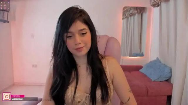 Image 11 of pau_cute Stream on Chaturbate on 9 days ago