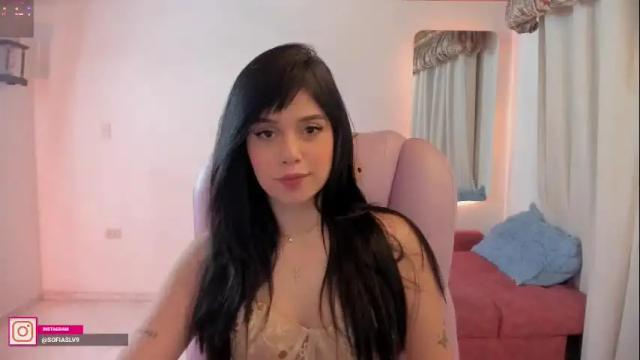Image 4 of pau_cute Stream on Chaturbate on 9 days ago