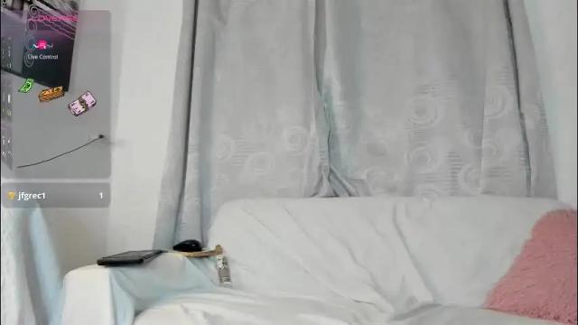 Thumbnail 1, pau_delima__'s Stream at Chaturbate, 2 months ago