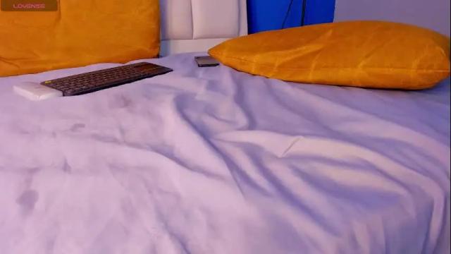 Image 2 of pau_evanss Stream on Chaturbate on 3 months ago