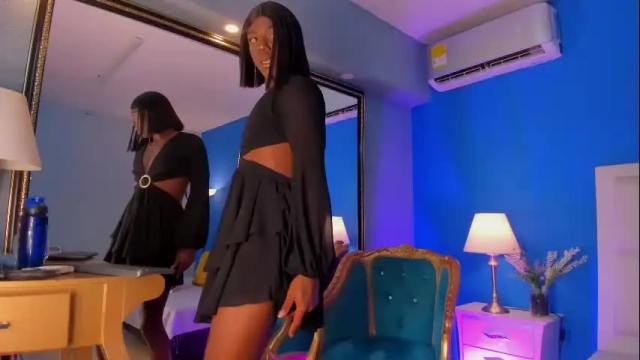 Image 6 of pau_evanss Stream on Chaturbate on 2 months ago