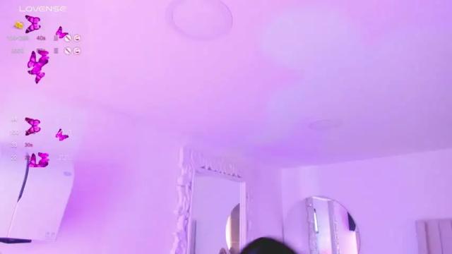 Image 6 of pau_stars Stream on Chaturbate on 13 months ago
