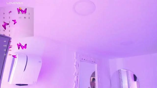 Image 7 of pau_stars Stream on Chaturbate on 13 months ago