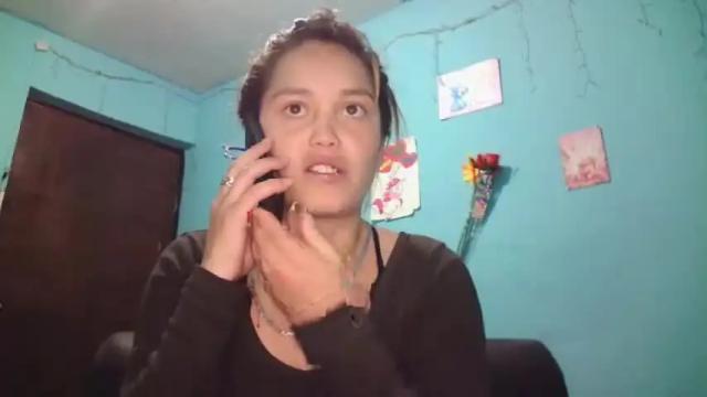 Image 2 of paula_9757 Stream on Chaturbate on 13 months ago