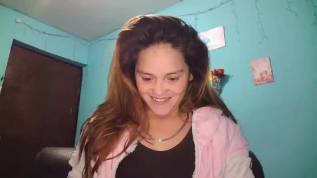 Image 6 of paula_9757 Stream on Chaturbate on 13 months ago