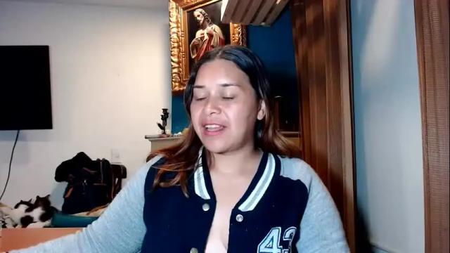 Image 10 of paula_anderson Stream on Chaturbate on 1 month ago