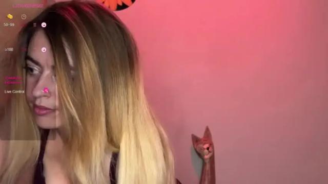 Image 10 of paula_borges Stream on Chaturbate on 21 months ago