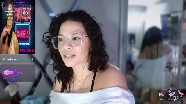 Image 4 of paula_daniela1 Stream on Chaturbate on 2 months ago