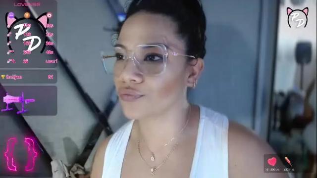 Image 6 of paula_daniela1 Stream on Chaturbate on 2 months ago