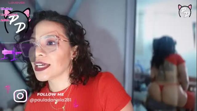 Image 2 of paula_daniela1 Stream on Chaturbate on 2 months ago
